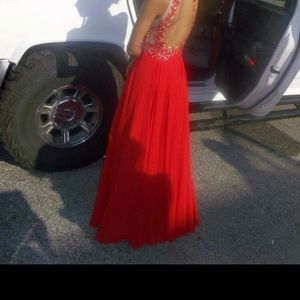 Red prom dress